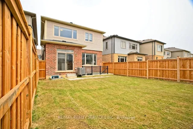 Additional image 43 of 80 Gloria St