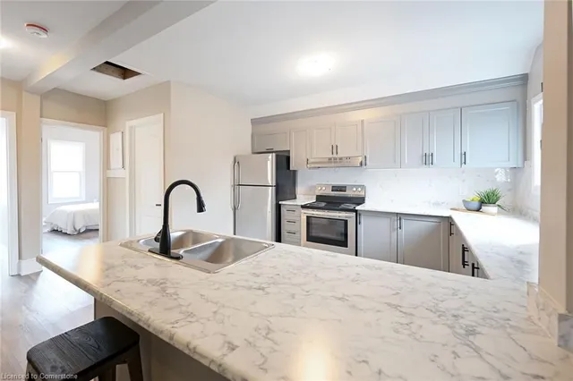 Additional image 22 of 31 Greenaway Ave