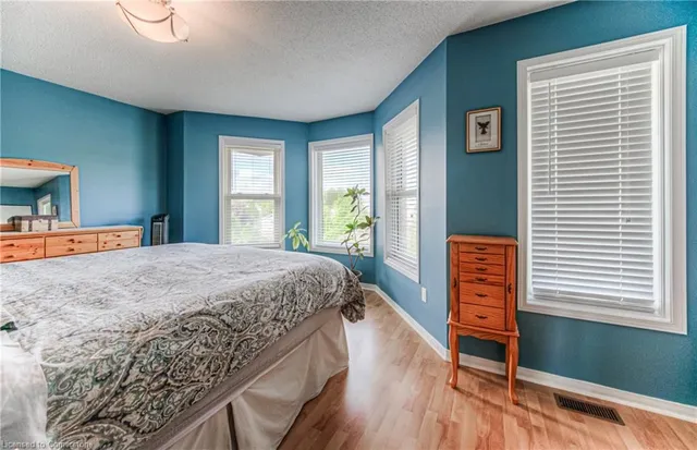 Additional image 21 of 234 Benesfort Cres