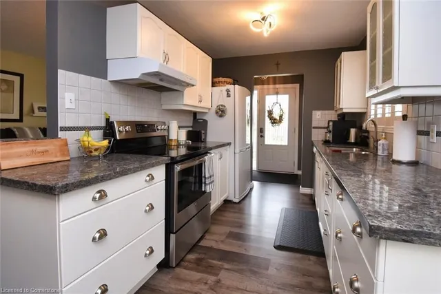 Additional image 14 of 101 Highbury Dr