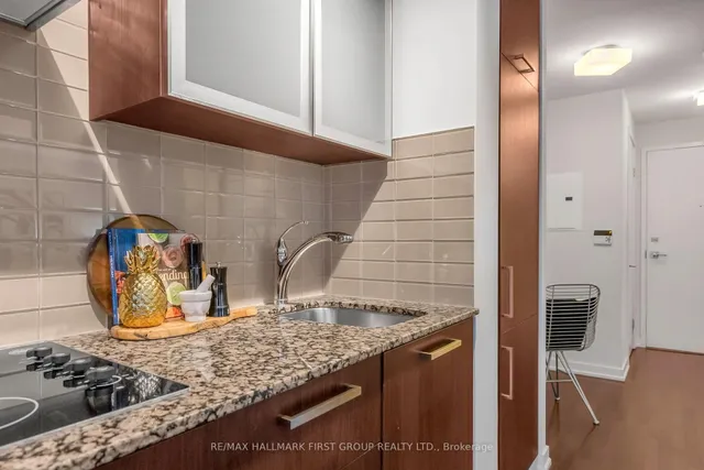 Additional image 9 of 12 York St Unit 5306