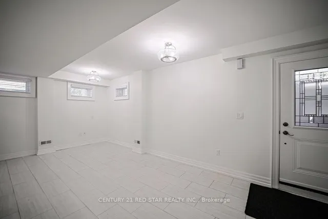 Additional image 32 of 164 Elmhurst Dr