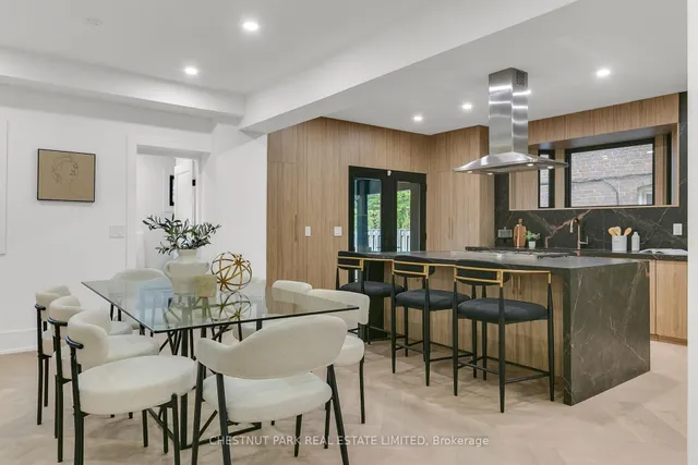 Additional image 11 of 111 Roxborough Dr