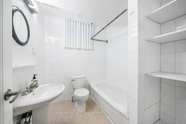 Additional image 34 of 58 Myrtle Ave