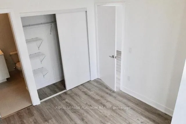 Additional image 8 of 20 Shorebreeze Dr Unit 904