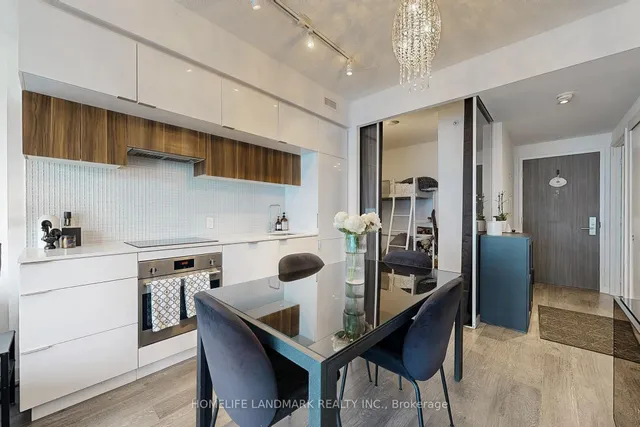 Additional image 19 of 185 Roehampton Ave Unit 3101