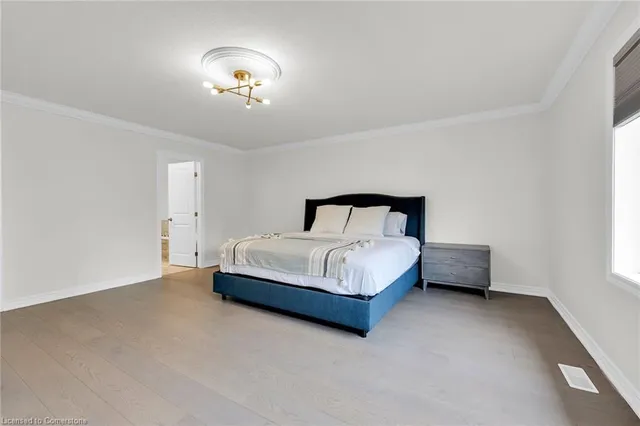 Additional image 27 of 216 Eleanor Ave