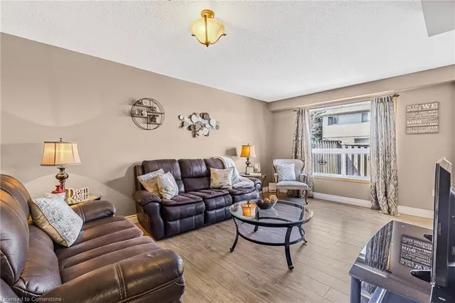 Additional image 13 of 104 Frances Avenue Unit 40 Unit 40