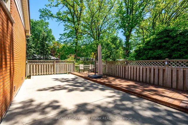 Additional image 38 of 1293 Dunbar Rd