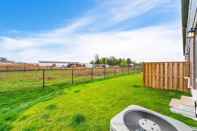 Additional image 29 of 30 Zoe Lane