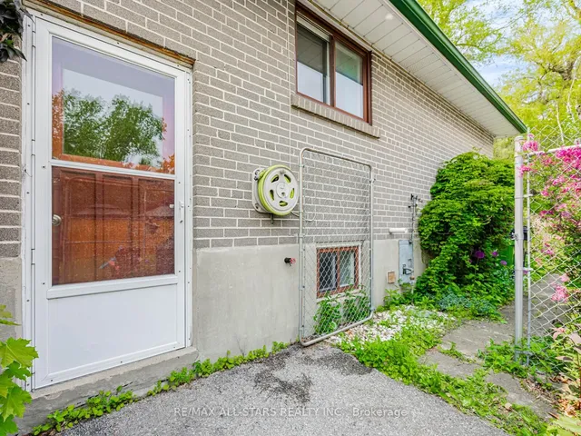 Additional image 42 of 64 Greyabbey Tr