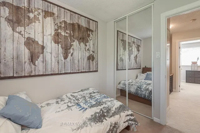 Additional image 29 of 90 Lakecrest Tr