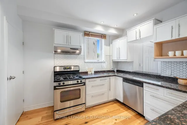 Additional image 10 of 256 Mortimer Ave