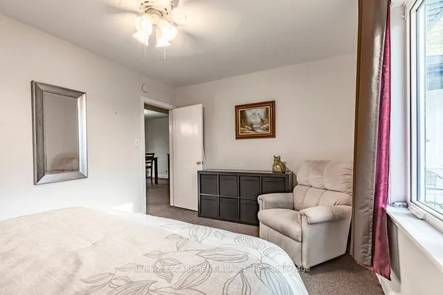 Additional image 20 of 14 Danbury St