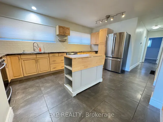 Additional image 12 of 250 West 31st St