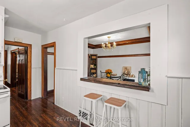 Additional image 5 of 206 Grosvenor Ave