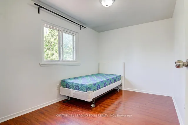 Additional image 22 of 64 Alexmuir Blvd