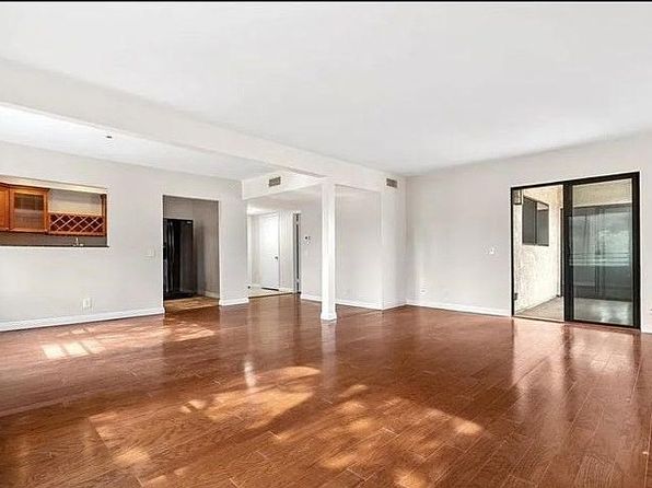 4700 Natick Ave UNIT 310, Sherman Oaks, CA 91403