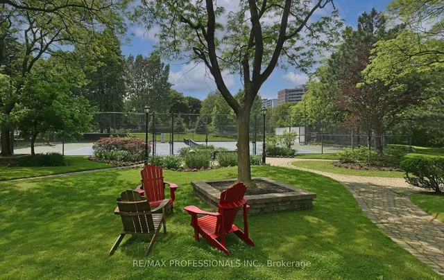 Additional image 25 of 40 Richview Rd Unit 1605