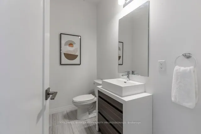 Additional image 16 of 102 Greenwich Ave