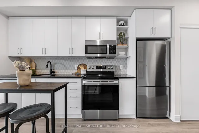 Additional image 10 of 116 George St Unit 1404