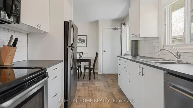 Additional image 11 of 45 Bond St