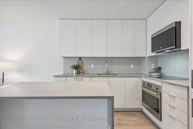 Additional image 11 of 2481 Taunton Rd Unit 466