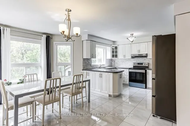 Additional image 19 of 23 White Ave