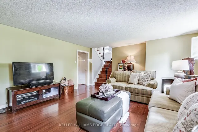 Additional image 26 of 5203 Broughton Cres