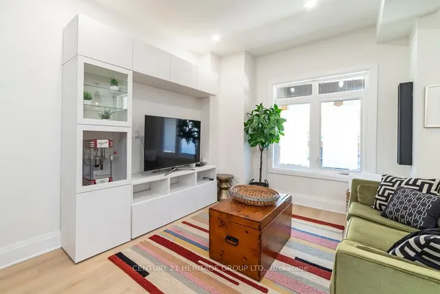 Additional image 38 of 201 Jackson St