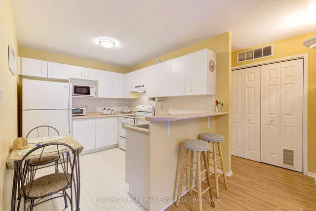 Additional image 7 of 2010 Cleaver Ave Unit 205