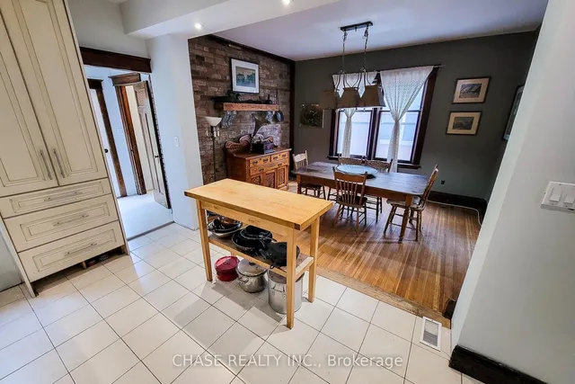 Additional image 26 of 63 Carrick Ave