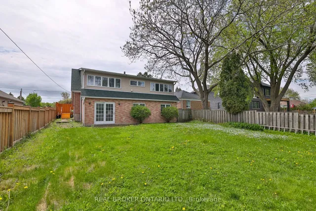 Additional image 47 of 70 Colonial Ave