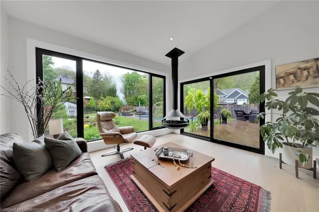 Additional image 17 of 36 Parkside Ave