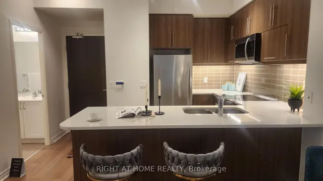 Additional image 8 of 39 Annie Craig Dr Unit 803