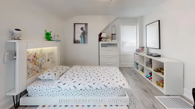 Additional image 20 of 35 Clarence St