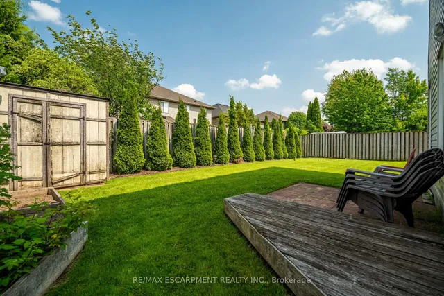 Additional image 33 of 89 Meadowlands Blvd