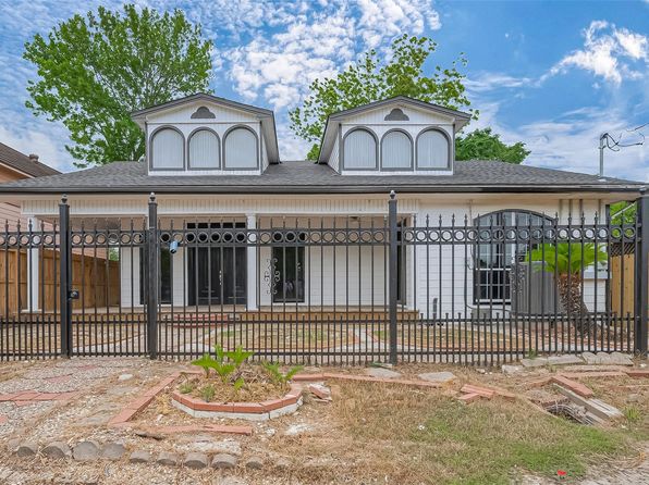 1922 Warwick Rd, Houston, TX 77093