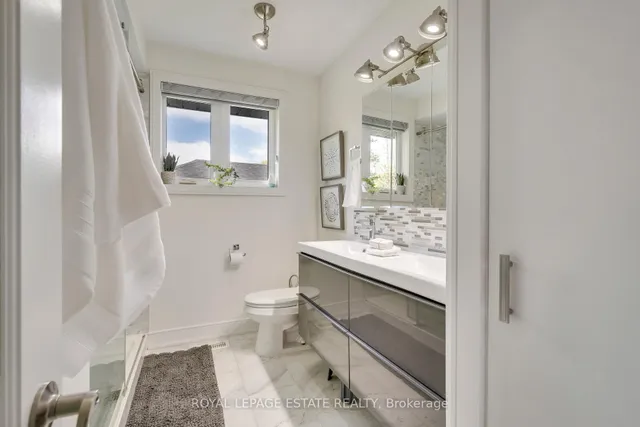 Additional image 22 of 43 Cedarcrest Dr