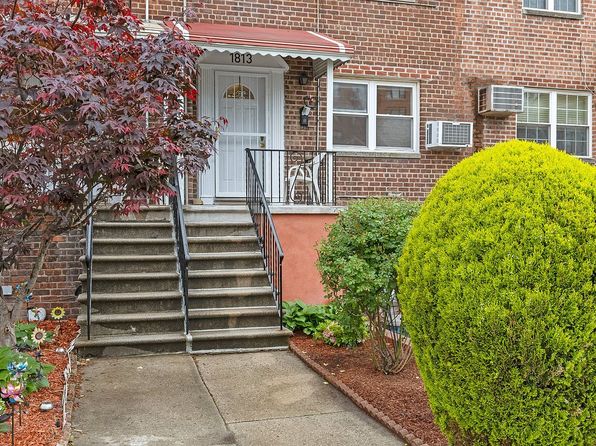 1813 Tomlinson Ave, Bronx, NY 10461