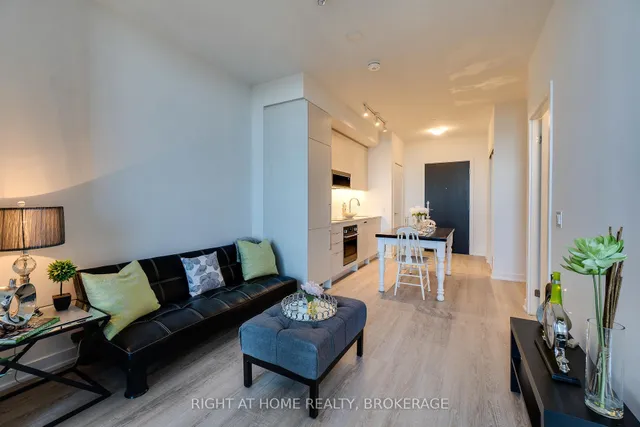 Additional image 7 of 250 Lawrence Ave Unit 724