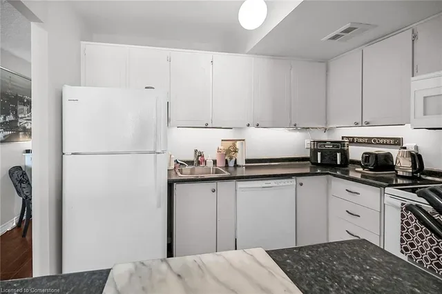 Additional image 10 of 150 Charlton Ave Unit 2908