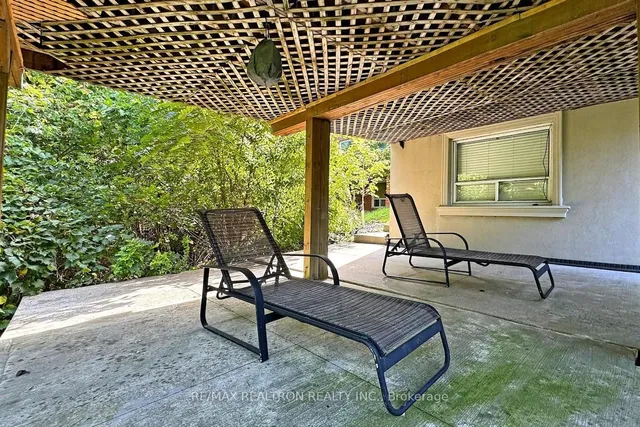 Additional image 41 of 25 Cedar Spring Grve