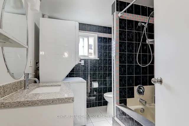 Additional image 24 of 64 Alexmuir Blvd