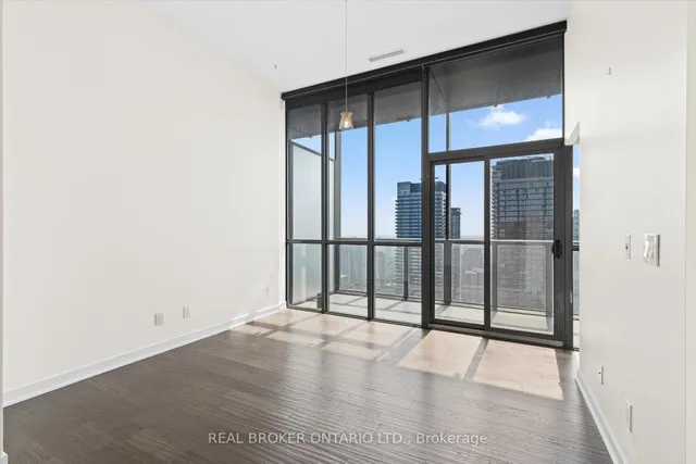 Additional image 13 of 110 Charles St Unit PH 4403