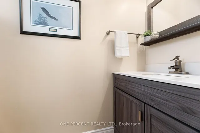 Additional image 16 of 103 Royal Palm Dr