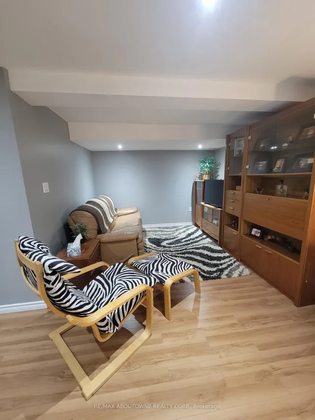 Additional image 34 of 1 Royalwood Crt Unit 44