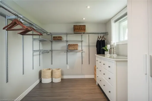 Additional image 36 of 6 Kew Crt