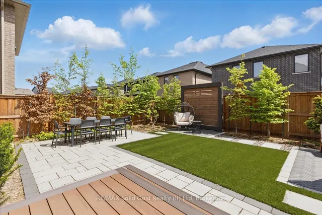 Additional image 36 of 604 Doonwoods Cres