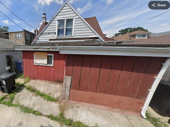 7239 S Maplewood Ave, Chicago, IL 60629